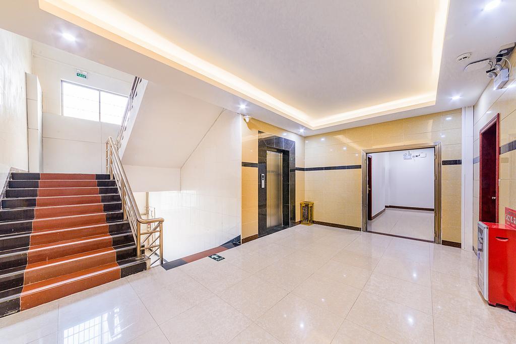 Guangzhou Airport Voyage Service Apartment Baiyun Airport Екстериор снимка