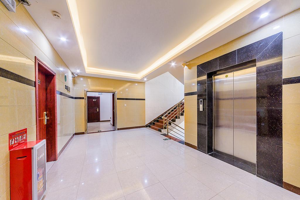 Guangzhou Airport Voyage Service Apartment Baiyun Airport Екстериор снимка